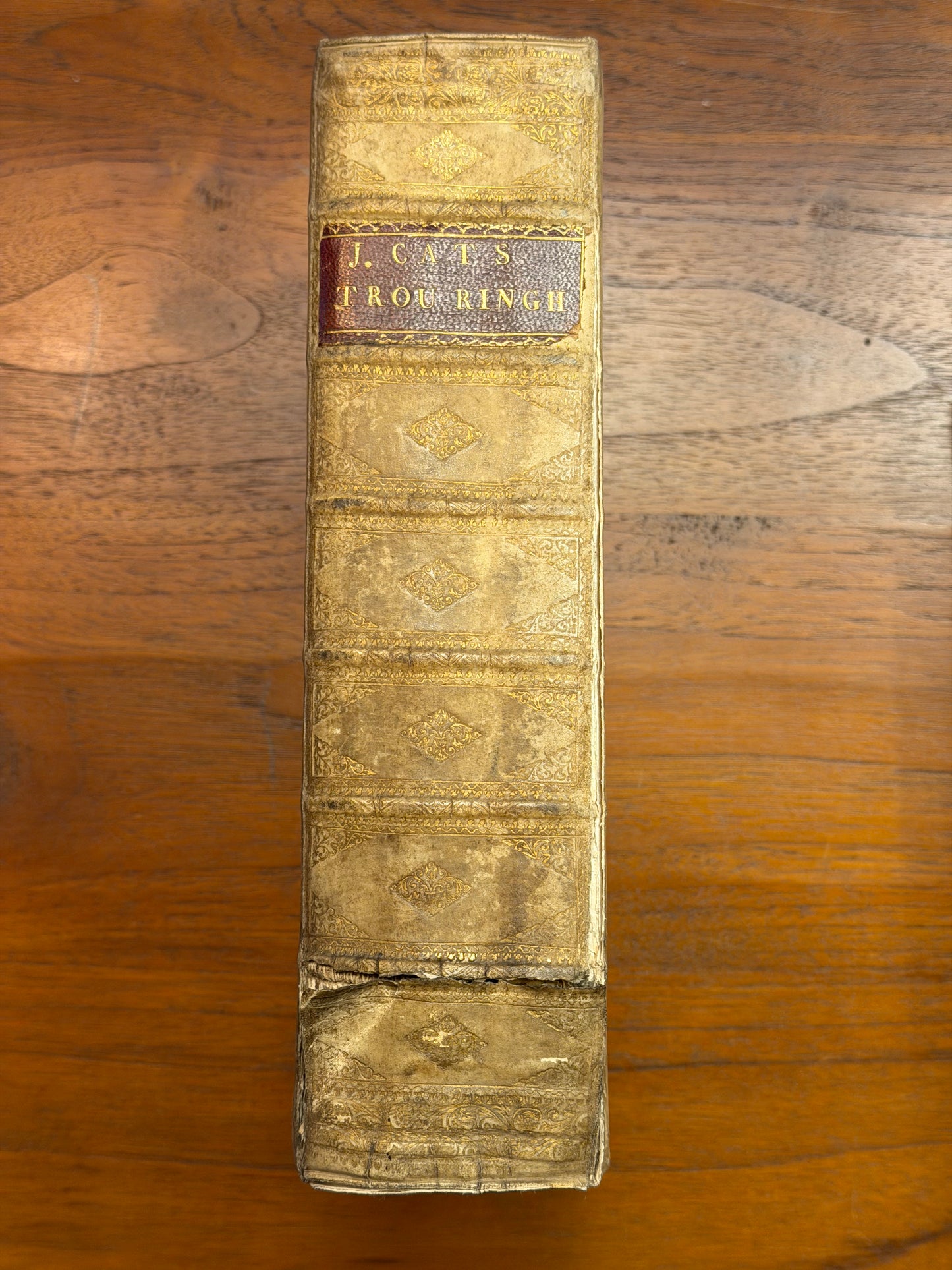 J. Cats, 's Werelts begin, midden, eynde, besloten in den trou-ringh met den proef-steen. t'Aemsterdam, Nicolaes van Ravesteyn, 1643.