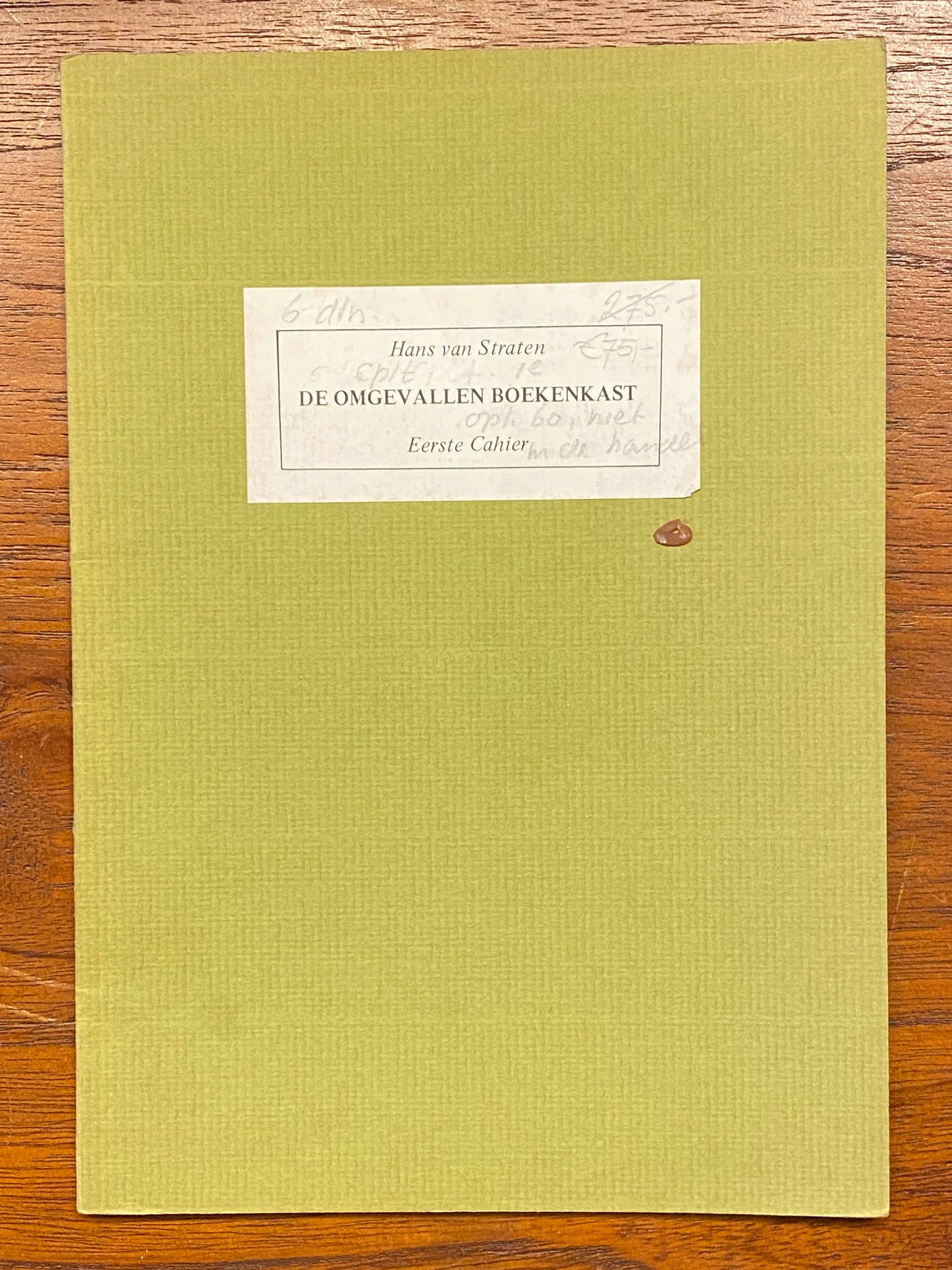 Hans van Straten DE OMGEVALLEN BOEKENKAST