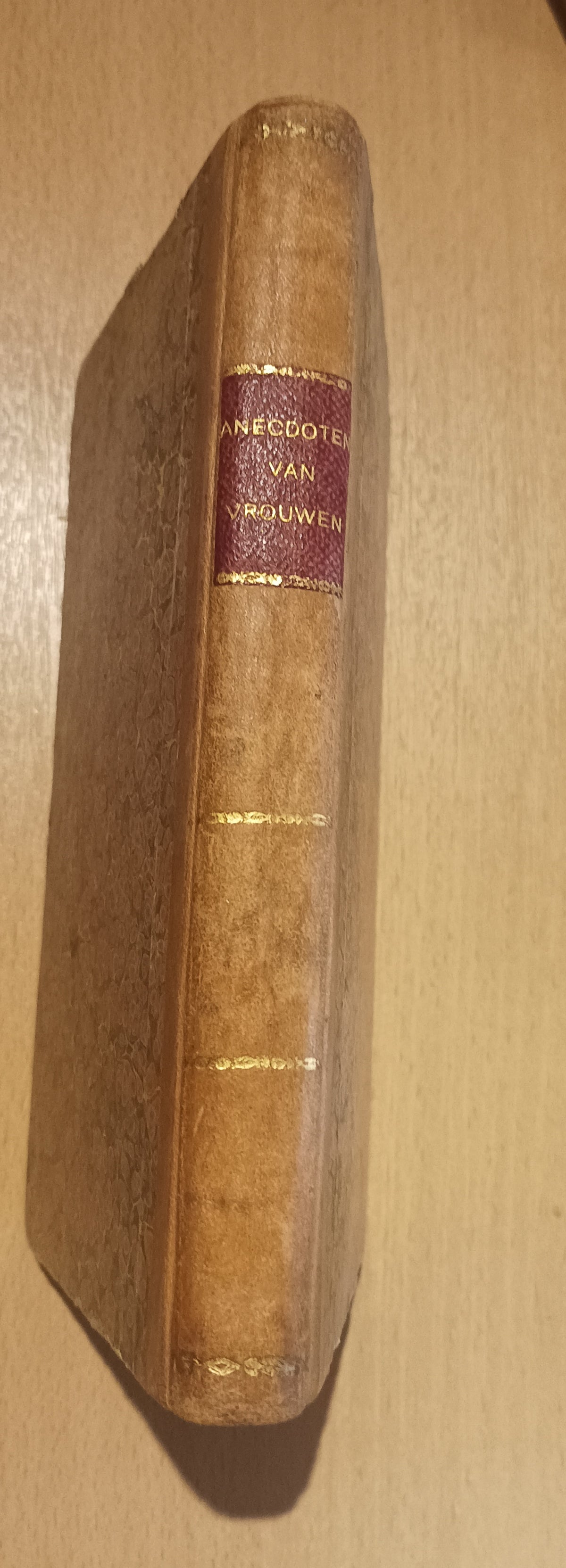 [Women’s & Gender Studies] [Guillame Bertoux]. Anecdoten van vrouwen