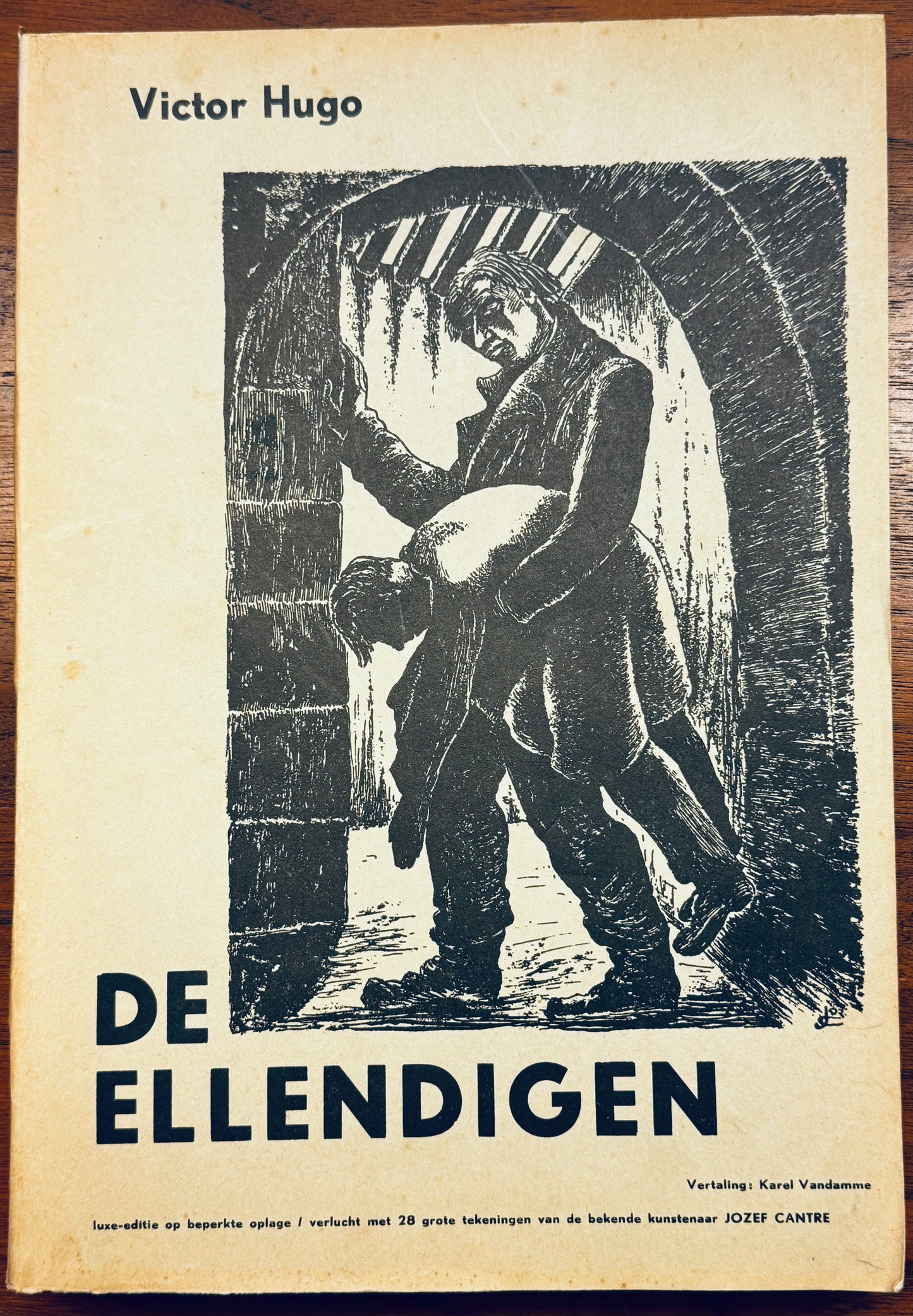 VICTORHUGO
ELLENBIGEN
NIEUWE NEDERLANDSE VERTALING
DOOR KAREL VAN DAMME
VERLUCHT
DOOR JOZEF CANTRÉ