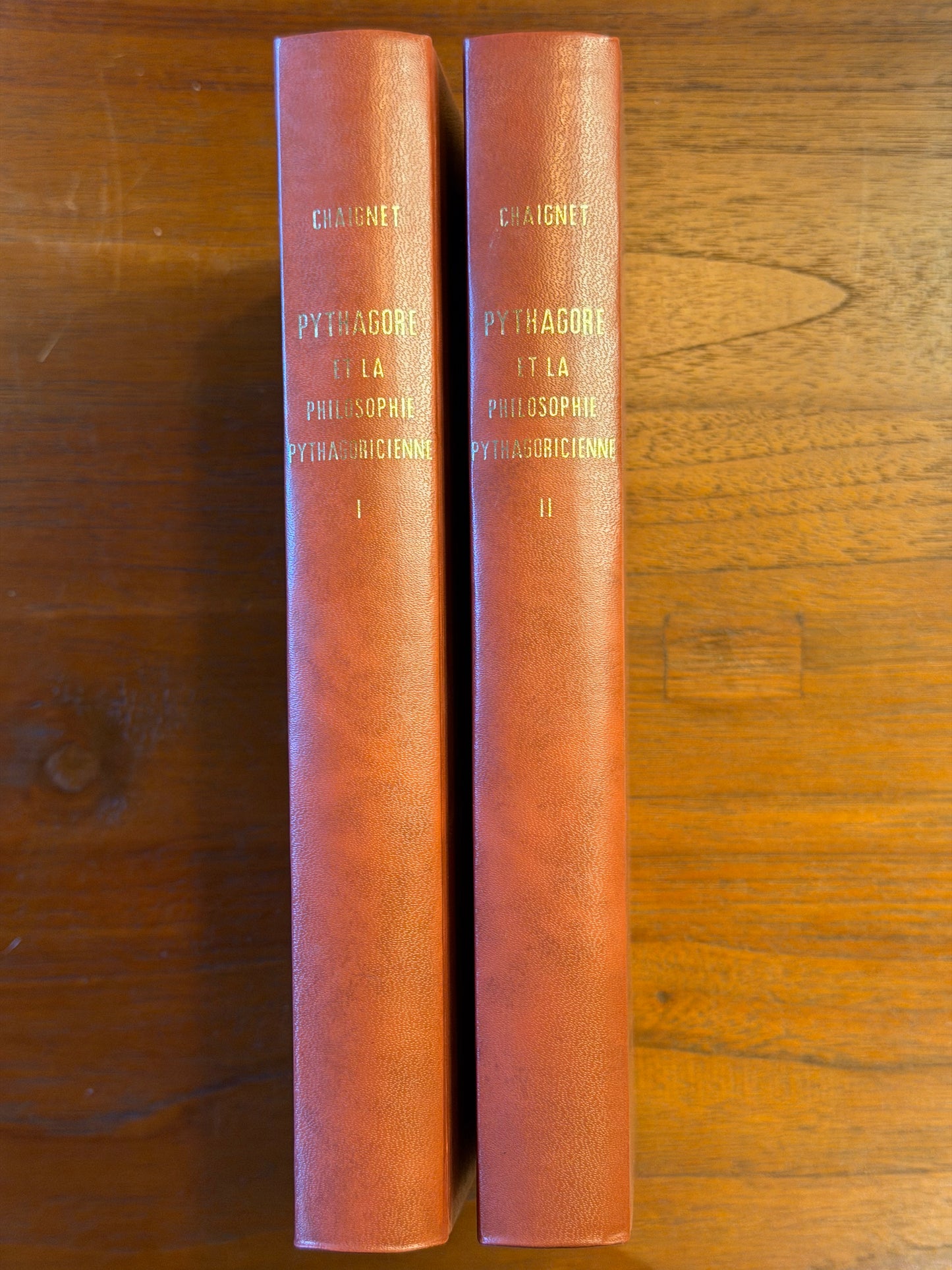 PYTHAGORE ET LA PHILOSOPHIE PYTHAGORICIENNE 니 CONTENANT LES FRAGMENTS DE PHILOLAUS ET D'ARCHYTAS Traduits pour la première fois en français PAR A. ED. CHAIGNET