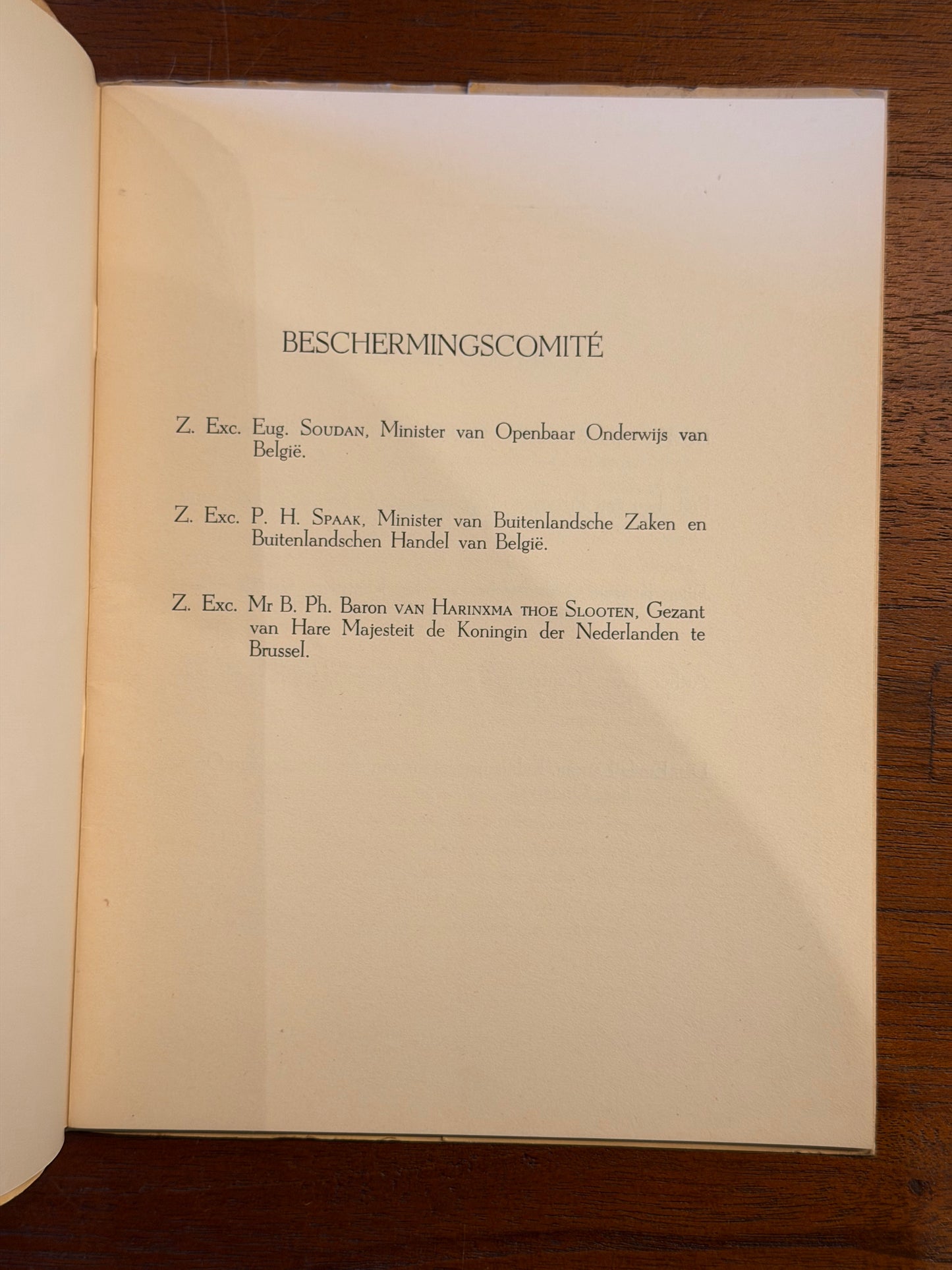 BELGISCHE KUNSTENAARS VAN HEDEN. VOORJAAR 1940 RIJKSMUSEUM TE AMSTERDAM