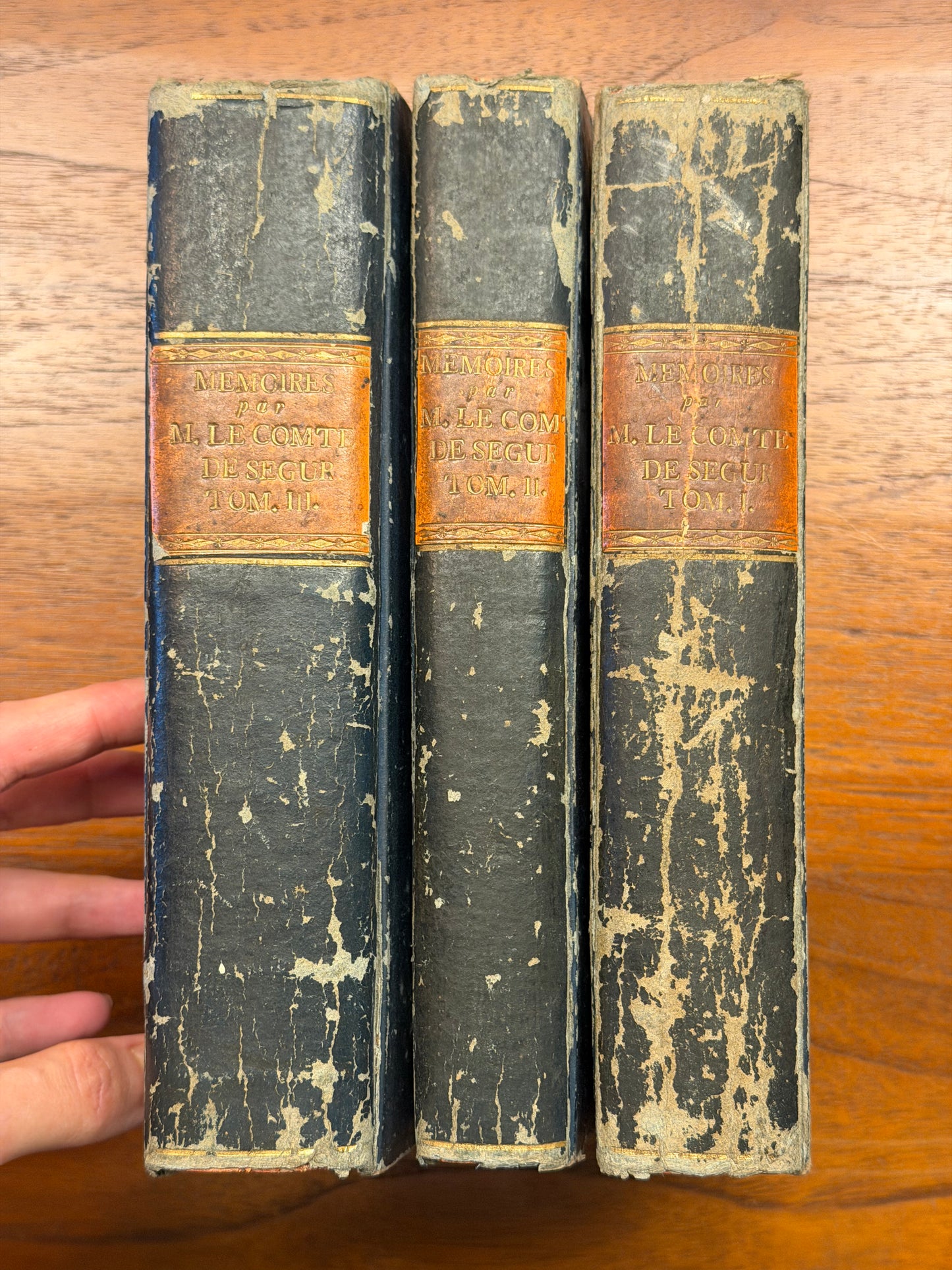 M. le comte de Ségur, Mémoires ou souvenirs et anecdotes. Paris, Alexis Eymery, 1724