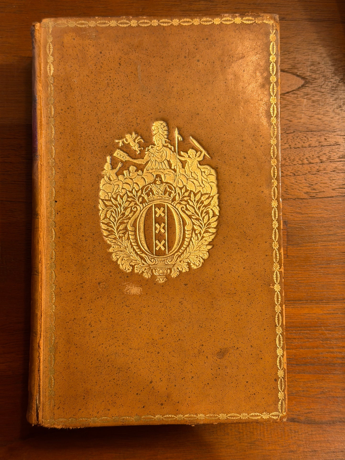 1. Albii Tibulli [Albius Tibullus] Carmina, libri Tres cum libro quarto sulpiciae et aliorum. 2. Observationes et indices in tibullum. Lipsiae [Leipzig], Frid. Christ. Guil. Vogelii, 1717,