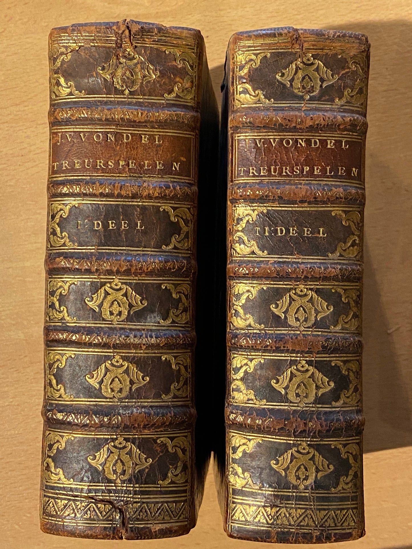 J. V. Vondel, Treurspelen. Amsterdam, Joannes Oosterwyk, 1720