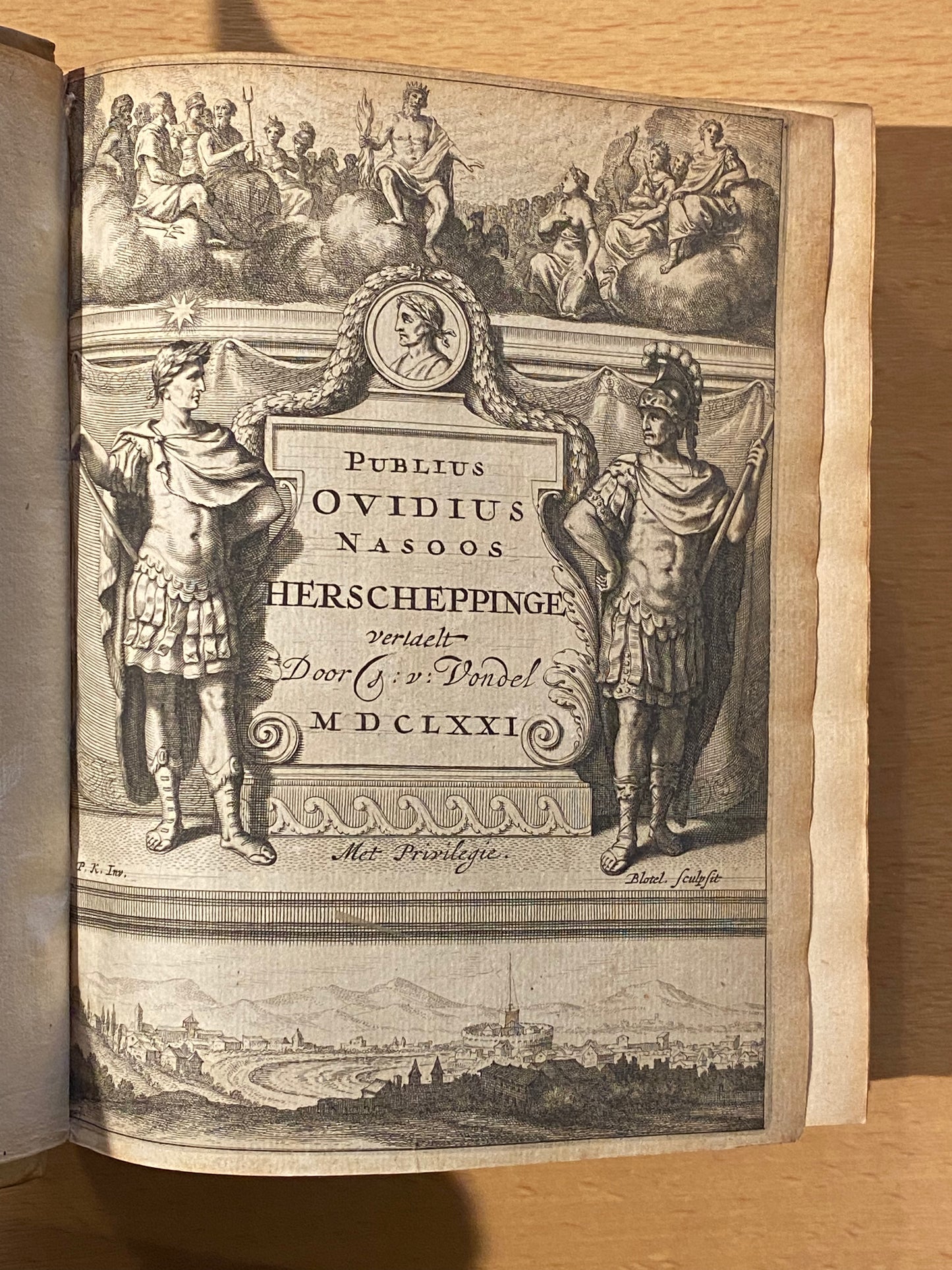 J. V. Vondel, 1. Publius Ovidius Nazoos Herscheppinge 2. Publius Ovidius Nazoos Heldinnebrieven, 3. Drie brieven van A. Sabinus, 4. Brief van Fedre aen Hippolytus, 5. Den gulden winckel. Amsterdam, Voor de weduwe van Abraham de Wees, 1613-1716
