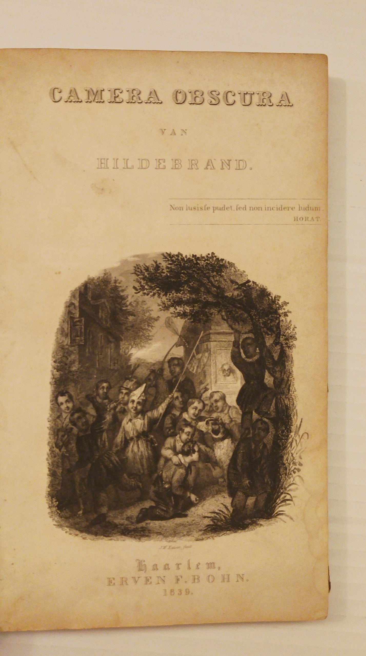 Hildebrand. Camera Obscura