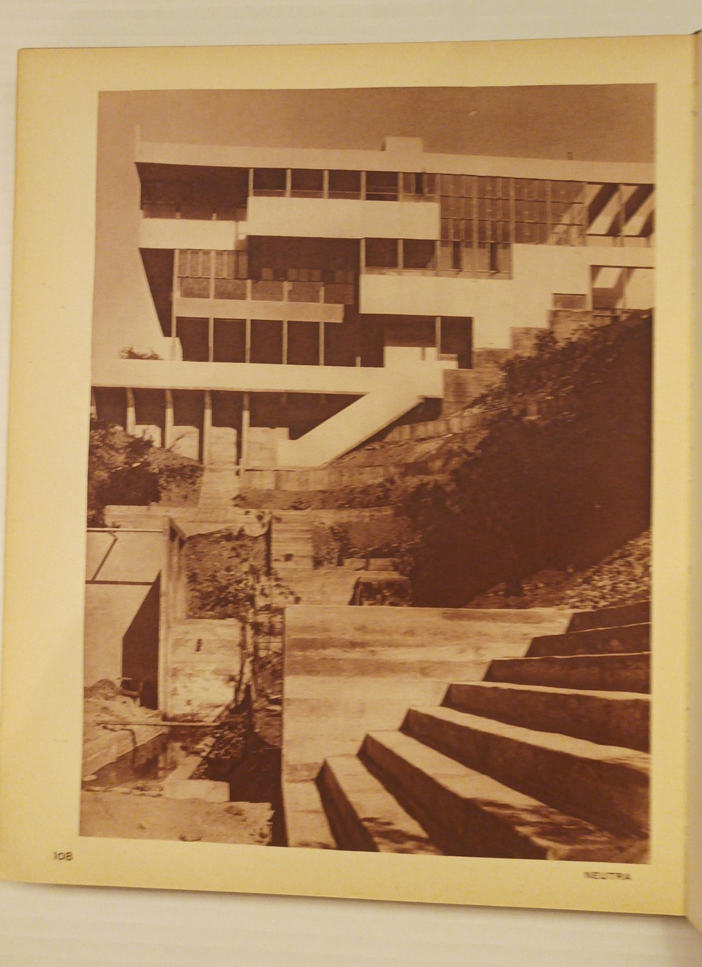 [Architecture] Maurice Casteels L’Art moderne primitif. Préface d’Henry van de Velde.