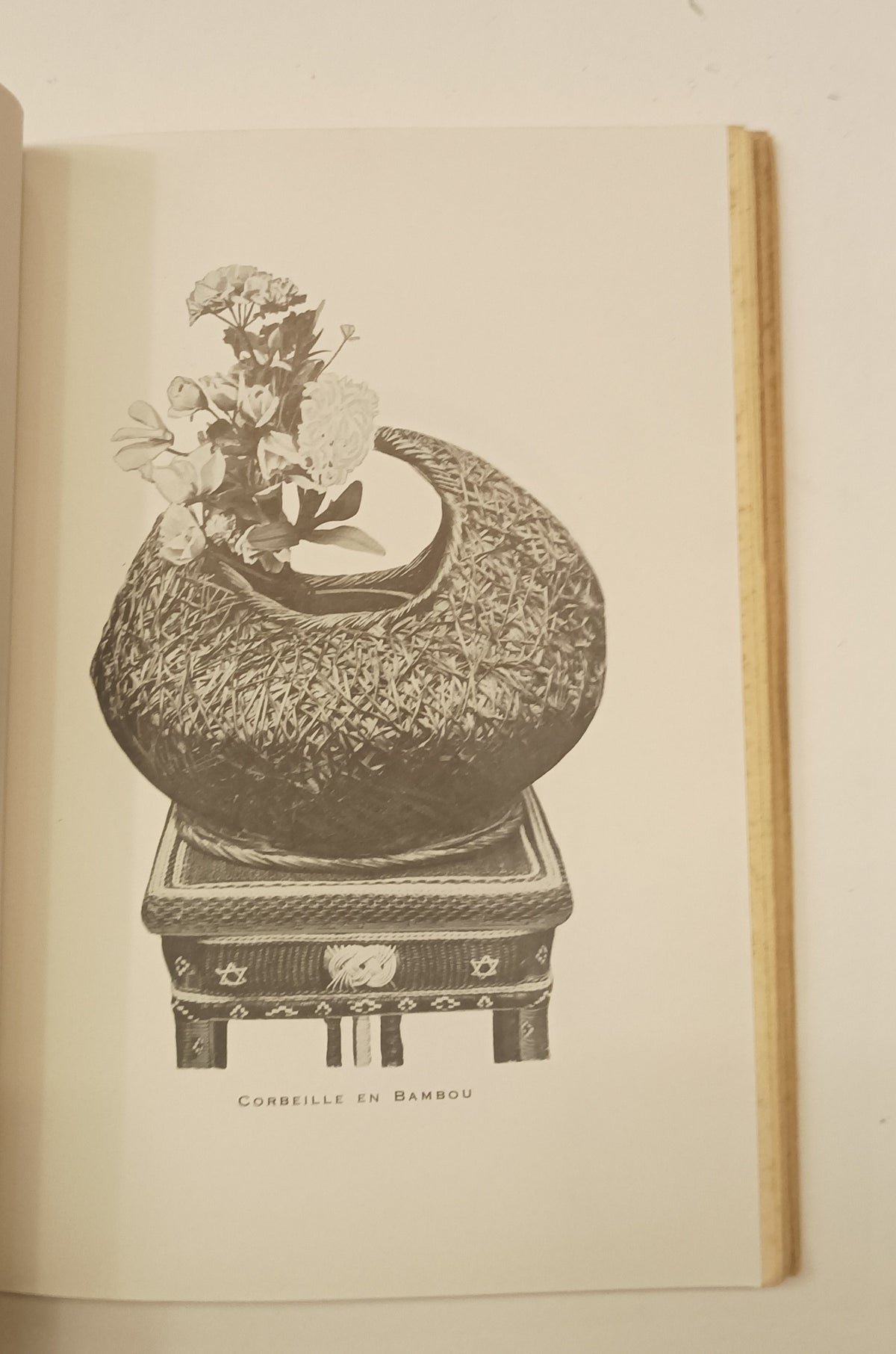 [Art Deco] La Section Japonaise. Arts Décoratifs et Industriels Modernes. Catalogue Illustré.