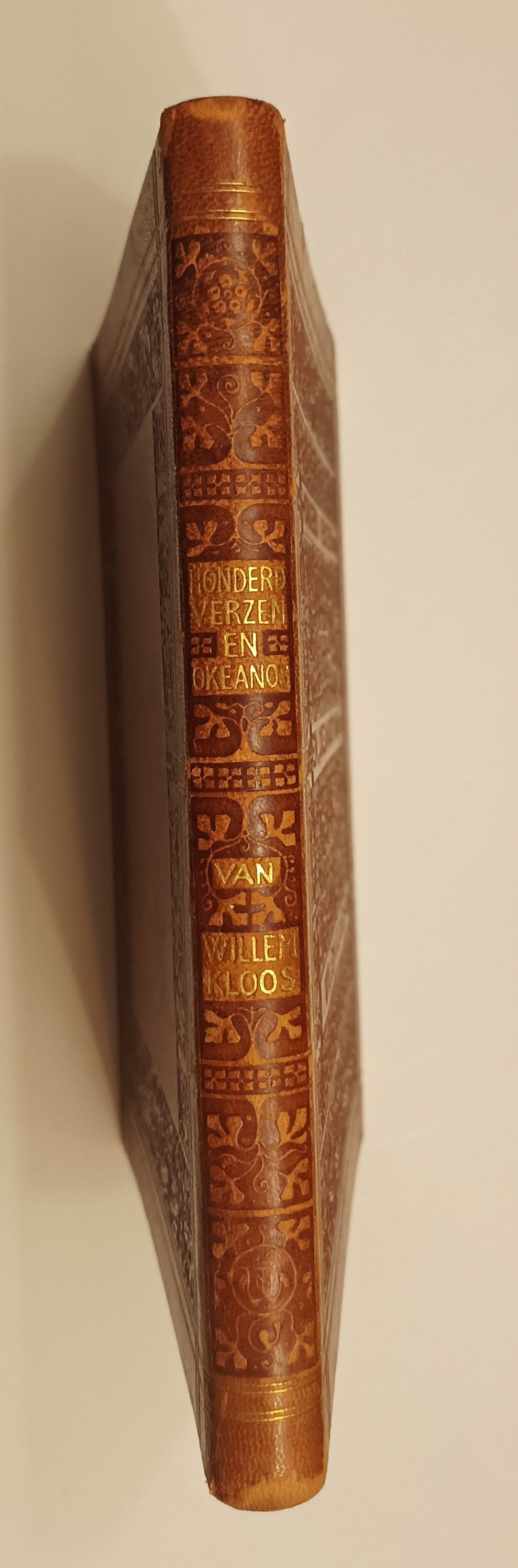 Willem Kloos. Honderd verzen en Okeanos. Amsterdam, Versluys, 1909.