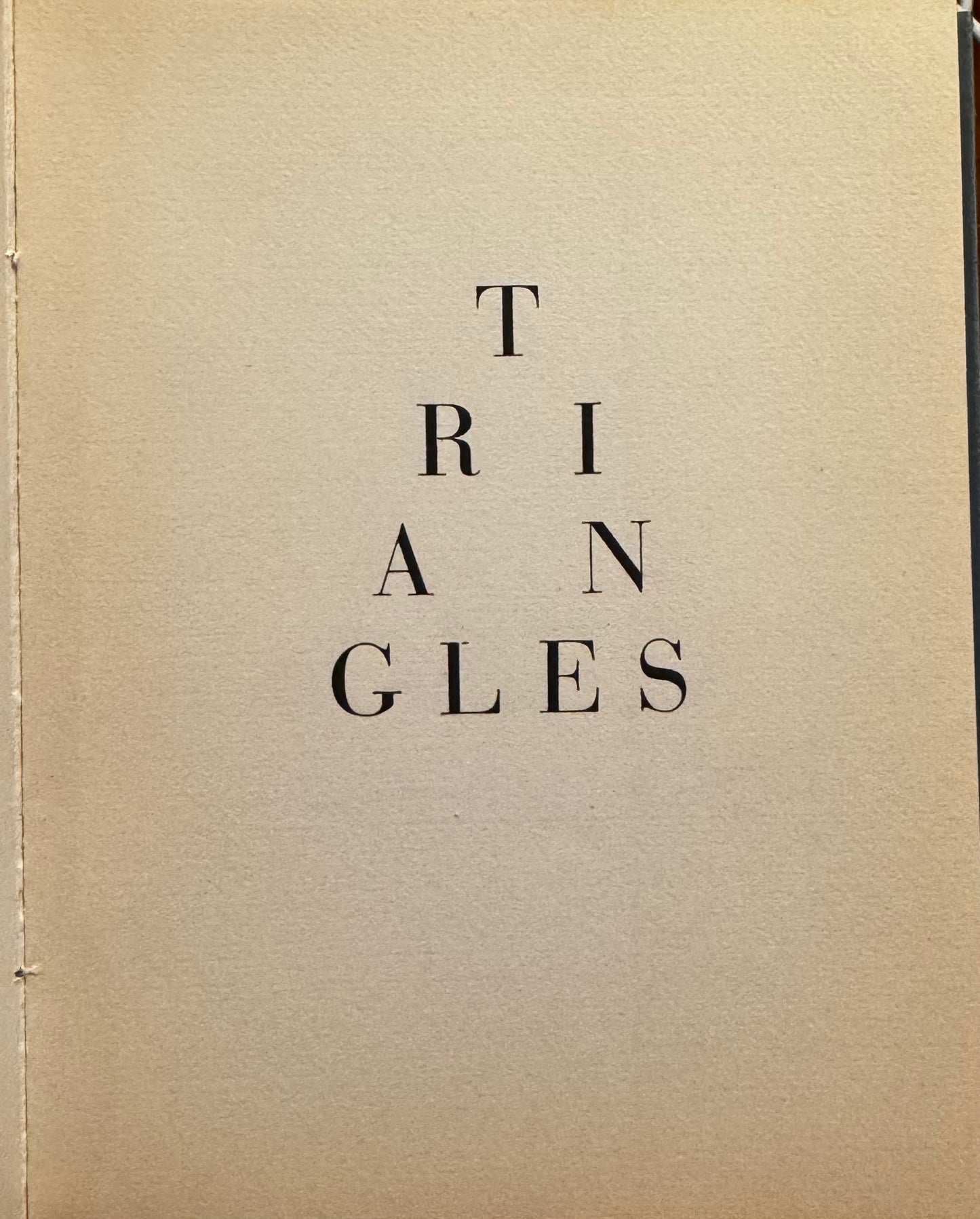 R. de Sablon-Favier, Triangles. Paris 1934