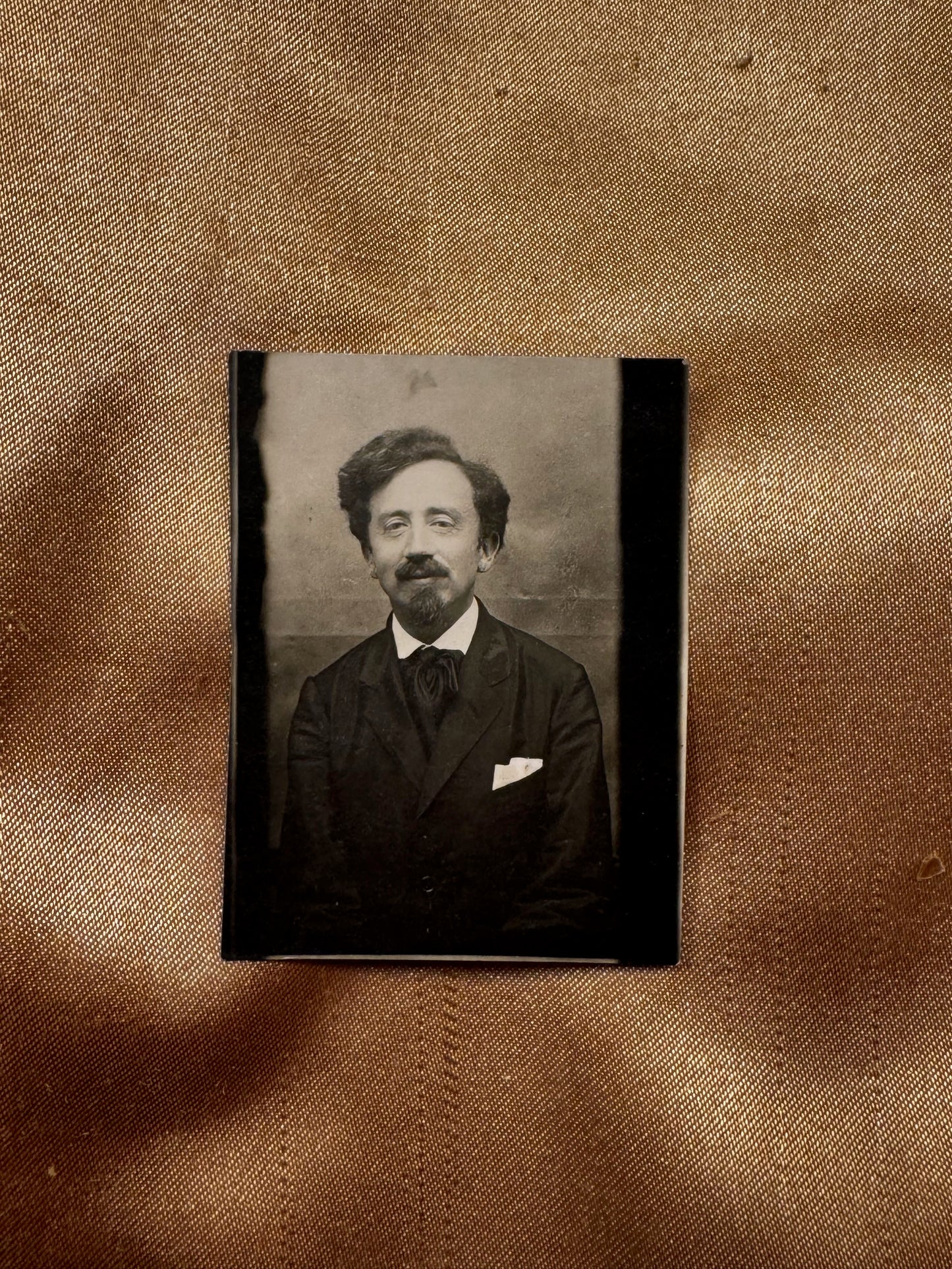 [Tachtigers] Collectie brieven en kaarten gericht aan Willem & Jeanne Kloos.