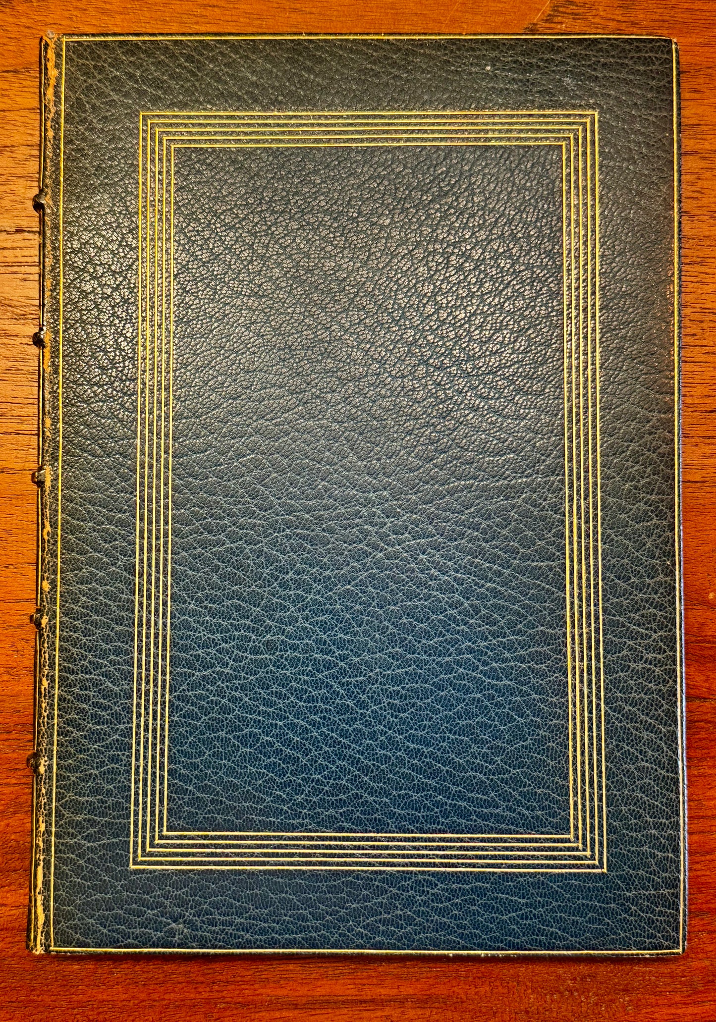 Jan van Nijlen, Het aangezicht der aarde, Arnhem, Hijman, Stenfert Kroese & Van der Zande, 1923