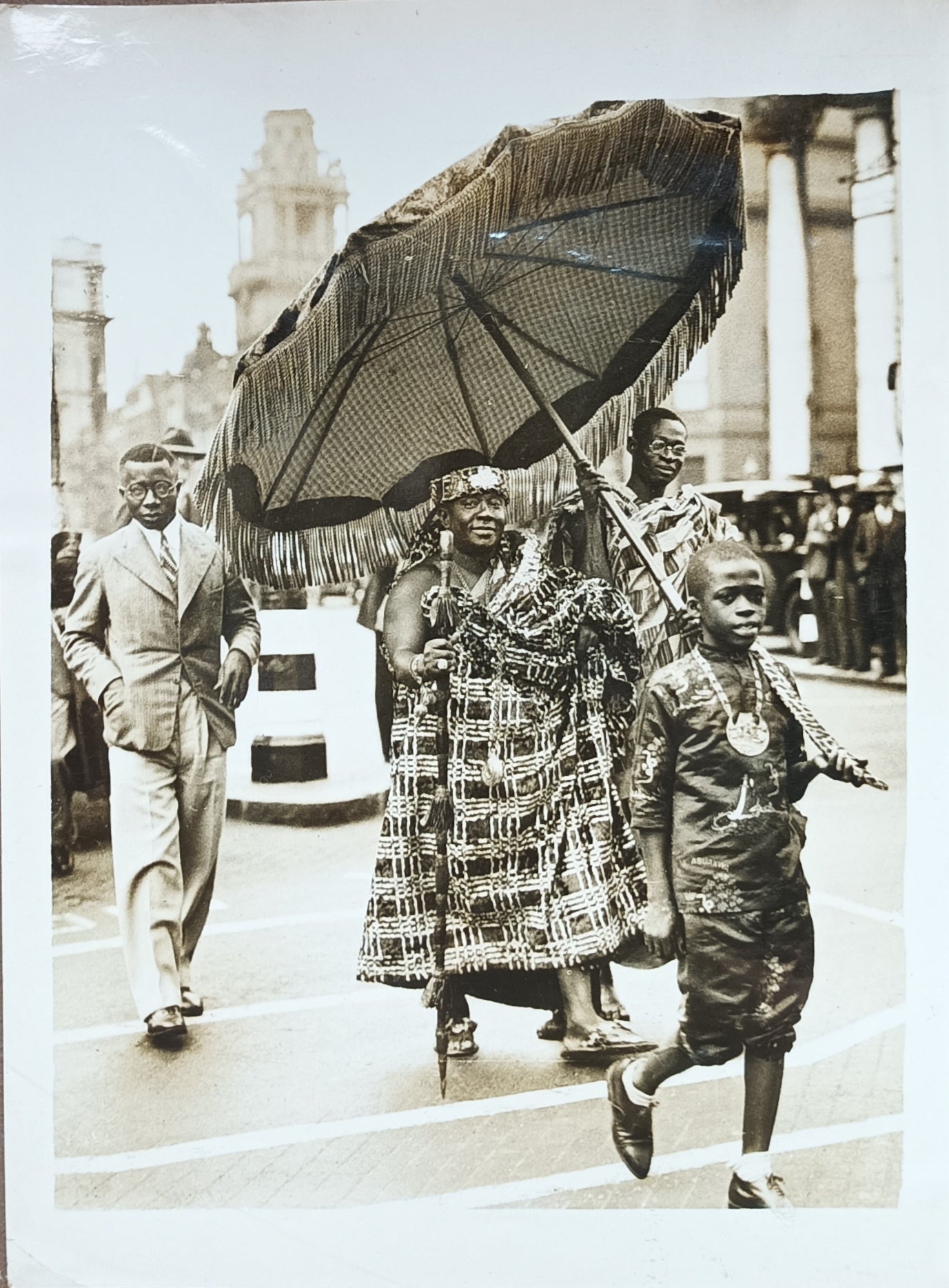 Black History] Paramount Chief of the Gold Coast in London.